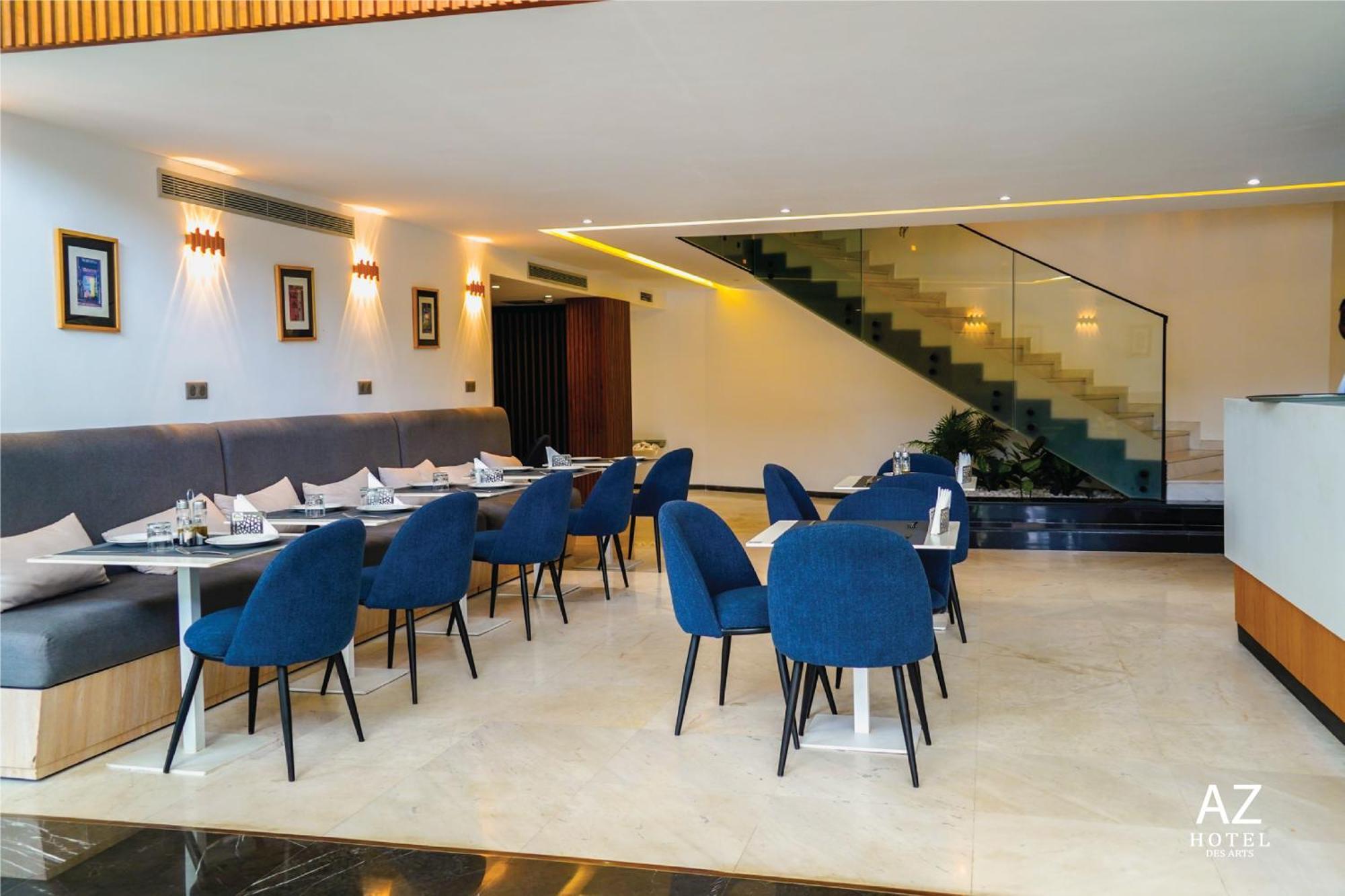 Az Des Arts Hotel 3*